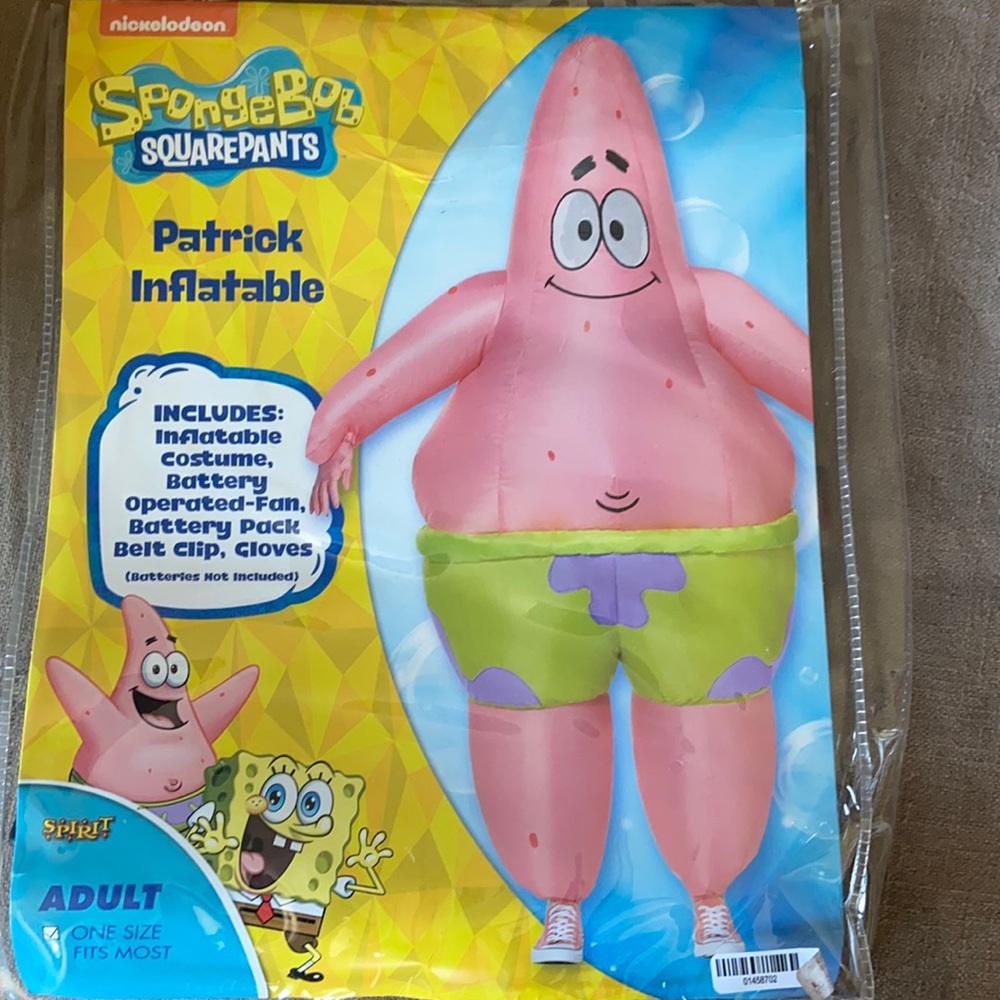 Costume